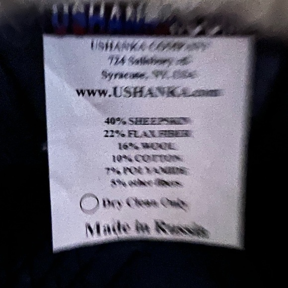 Ushanka Size 59 in Russian in US 7 3/8
23 5/8 inches Large Women size - Picture 7 of 7